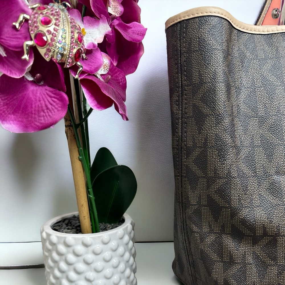 Authentic Michael Kors Jet Set Large Multifunctio… - image 4